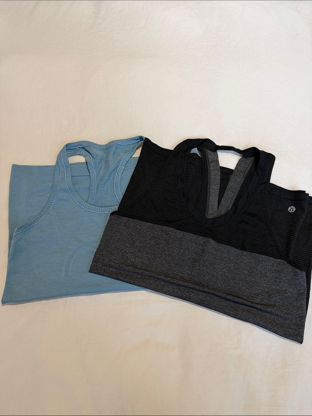 Lululemon women’s top set of 2